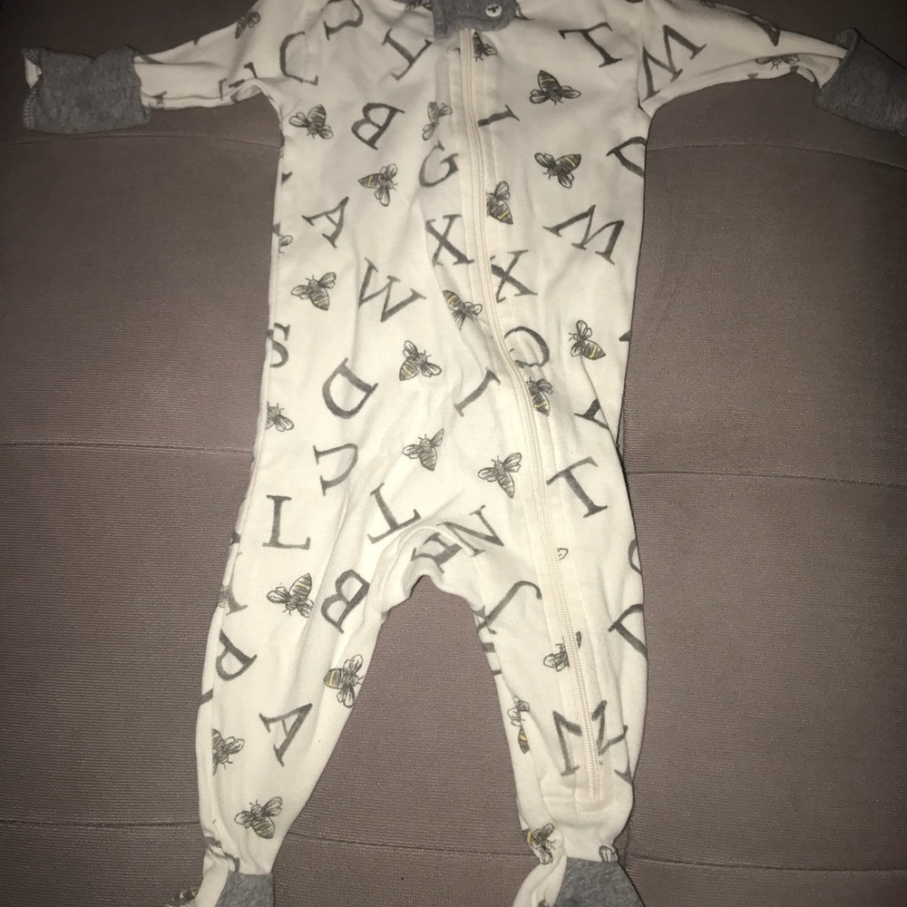 Burt’s Bees 0-3 Pajama NWOT
